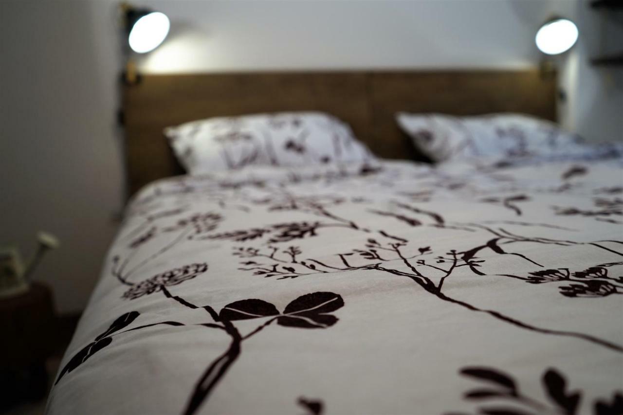 Momo'S Studio Apartment Zagreb Exterior photo